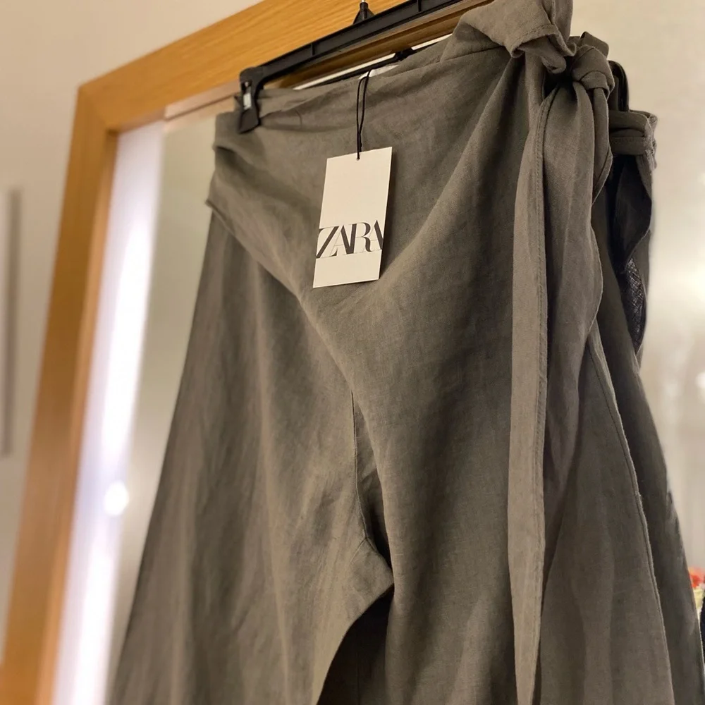 Zara Olive Green Wide-Leg Wrap Pants